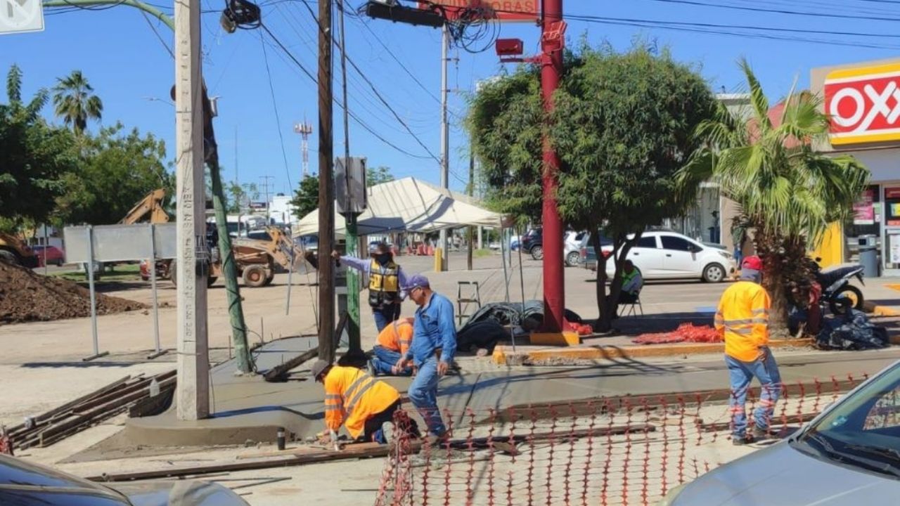 Avanza autoridades en los cambios de tuberías de bulevar Navarrete en Hermosillo