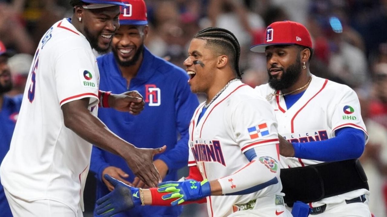 República Dominicana supera a Venezuela y hace historia en el Clásico Mundial de Beisbol