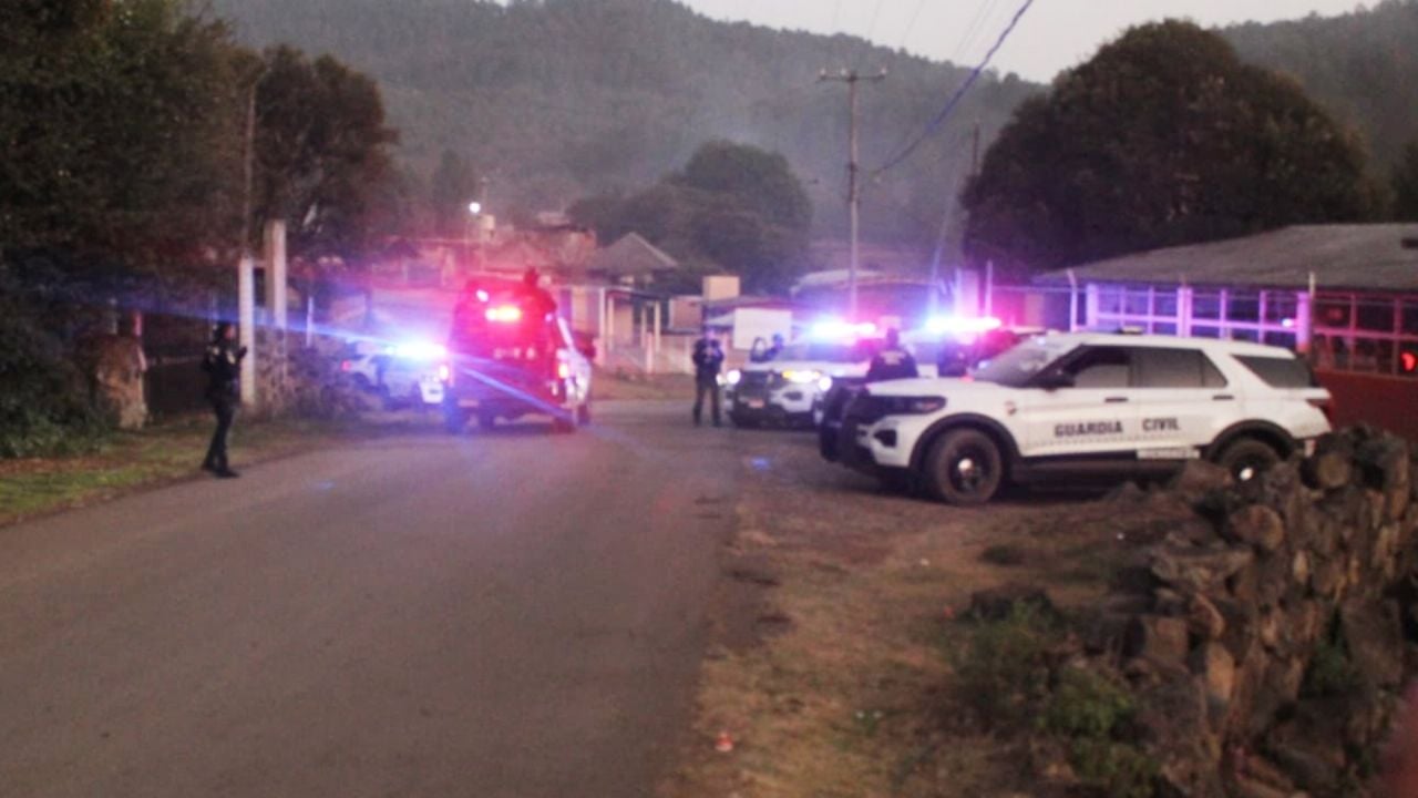 Sicarios del CJNG emboscan a policías estatales en Michoacán; un oficial resultó lesionado