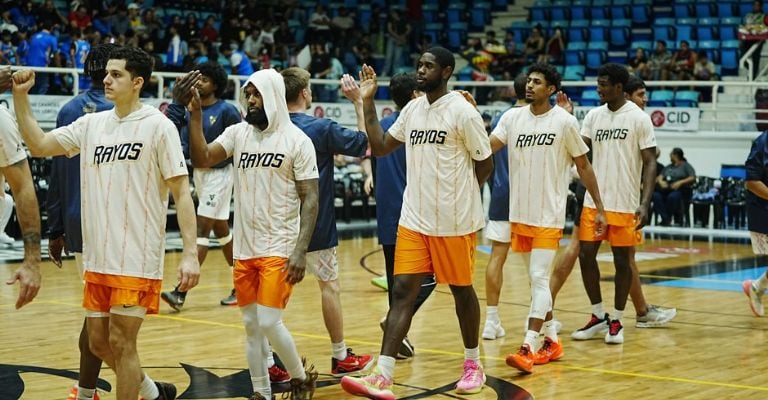 Rayos siguen batallando para sacar victorias