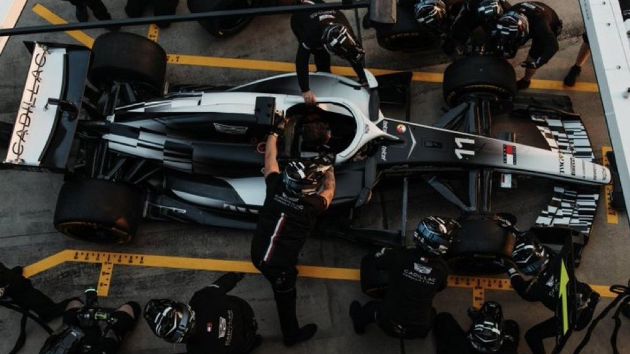 ‘Checo’ Pérez sufre grave problema en su monoplaza; arrancará último en la Sprint Race de China