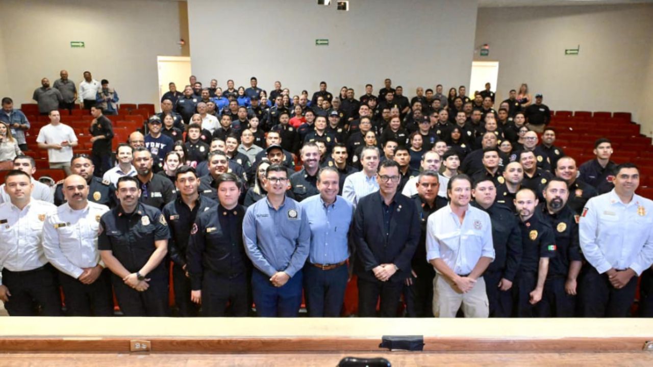 ‘Toño’ Astiazarán anuncia dos nuevas estaciones de Bomberos en Hermosillo