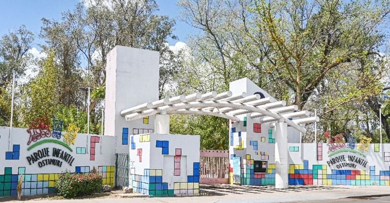 Ciudad Obregón moderniza su complejo turístico con nueva rueda de la fortuna y más atracciones