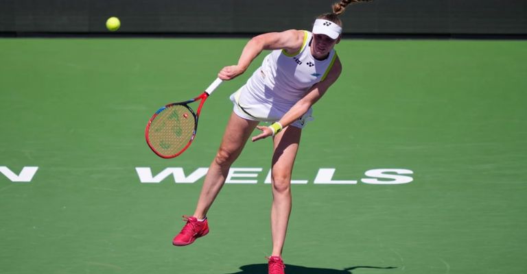 Rybakina se quedó corta en el set final