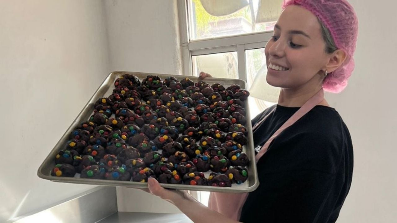 De la cocina de su casa al éxito: Gema Alejandra, una cajemense que conquista con sus galletas