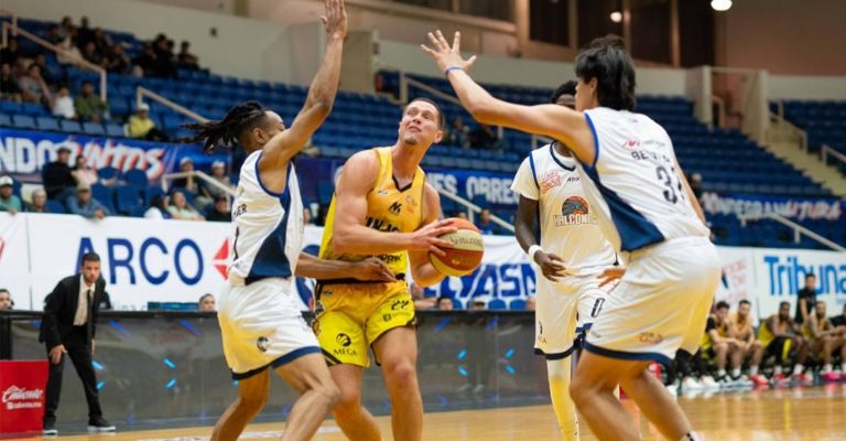 Halcones barrió la serie que celebraron la semana pasada