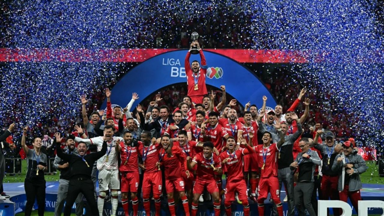 Antonio Mohamed coloca al Toluca como el equipo más grande de la Liga MX: “El mejor del país”