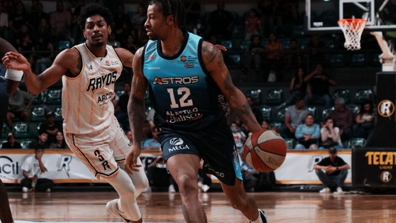 Los Astros de Jalisco brillan más que los Rayos de Hermosillo y pegan primero en la serie