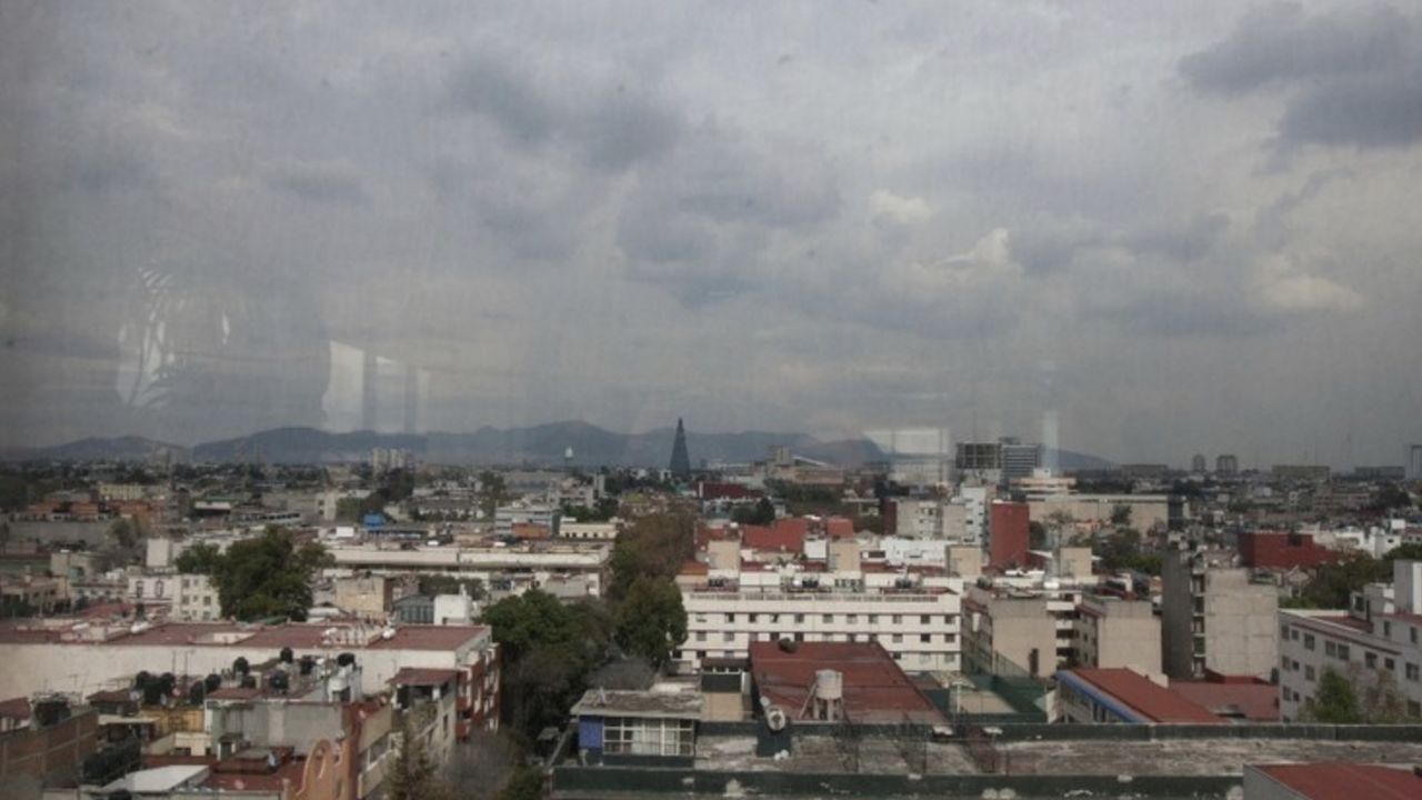 Clima CDMX HOY: Pronostican FRÍO por la mañana y SOL intenso por la tarde este 20 de marzo