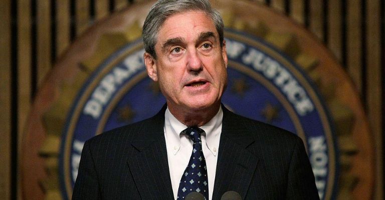 Donald Trump dice alegrarse de la muerte del exdirector del FBI