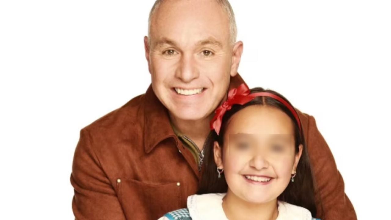 ¿Su hija fue elegida por nepotismo? Alex Gou responde tras críticas por ‘Matilda, el musical’ (VIDEO)