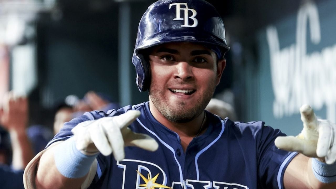 Jonathan Aranda tiene arranque explosivo en las Grandes Ligas: Conecta cuadrangular en la derrota de Rays