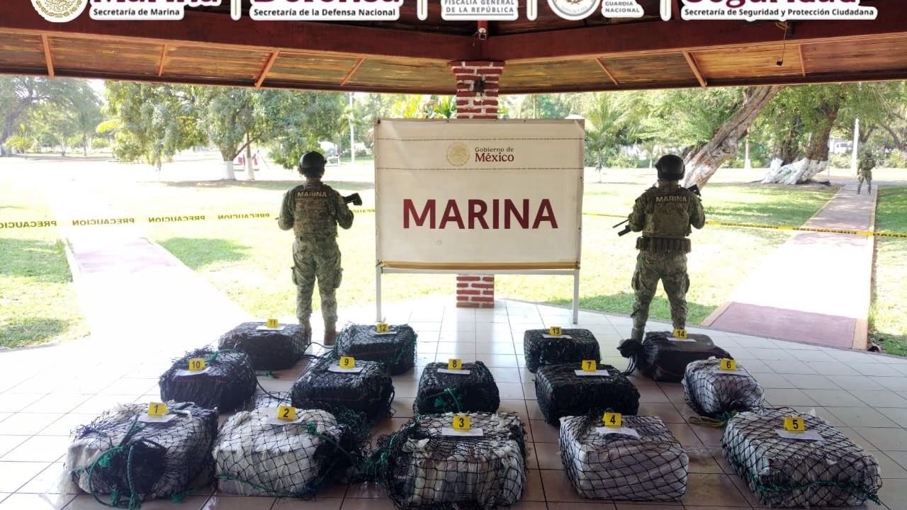 Marina asegura 650 kilos de cocaína en Michoacán; confirma 6 detenidos tras operativo