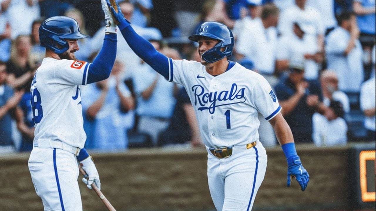 MLB: Fiesta completa; los Royals debutan en casa con una victoria en contra de los Twins