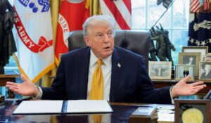 Donald Trump exige a países aliados reabrir el Estrecho de Ormuz