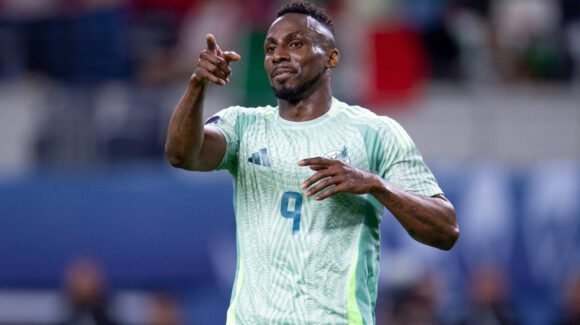 ¿Problemas en la Selección Mexicana? Julián Quiñones habla sobre su relación con Javier Aguirre