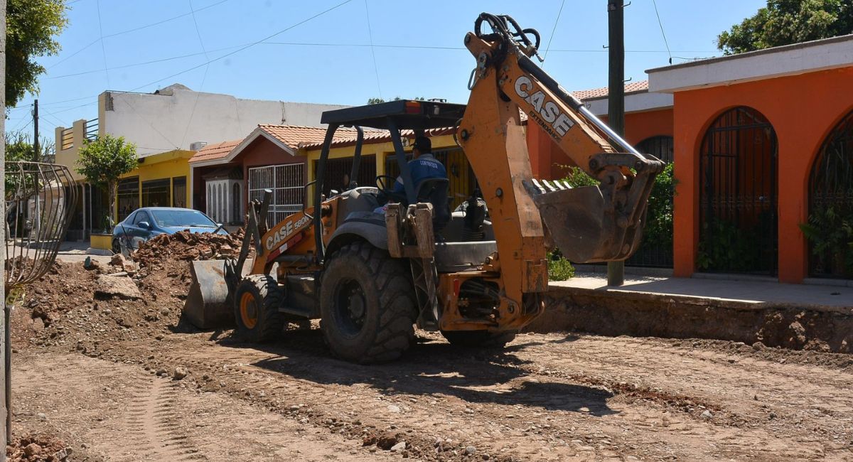 Avance favorable: Javier Lamarque supervisa obras de rehabilitación al sur de Cajeme