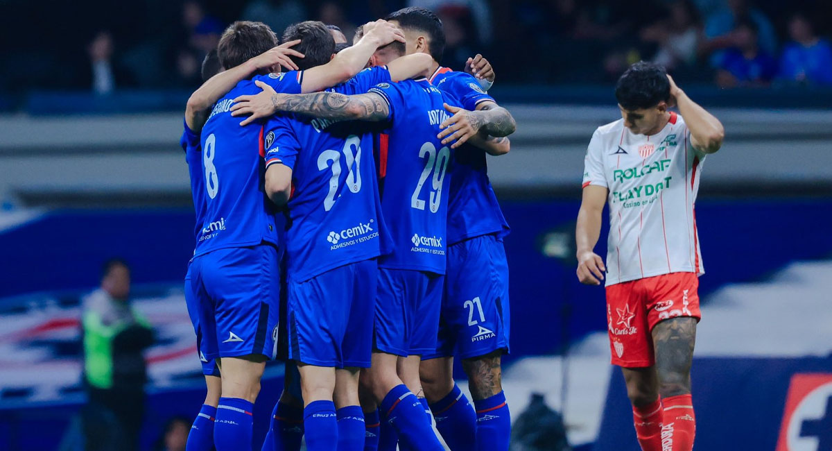 Cruz Azul tuvo un día de campo ante los Rayos del Necaxa