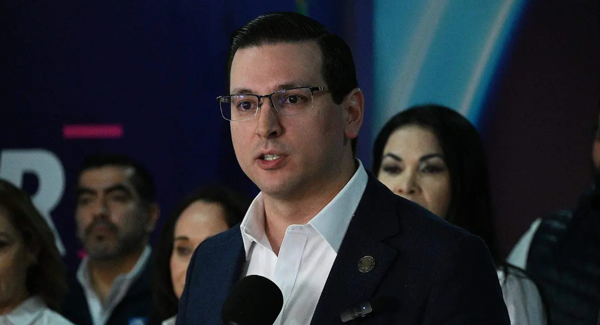 Diputados del PAN proponen ampliar un año la licencia de maternidad con goce de sueldo