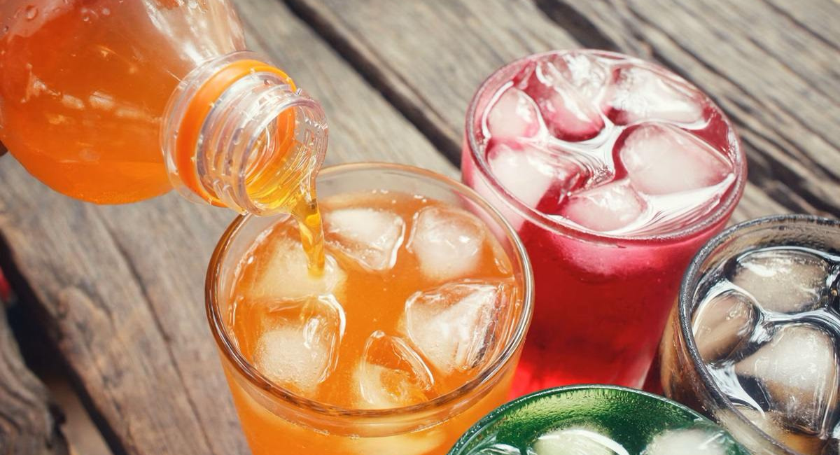 Profeco revela que Coca-Cola se posiciona entre los 5 refrescos menos dañinos del mercado