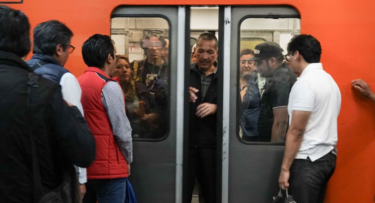 Reportan 11 lesionados tras caída en Metro CDMX. Foto: Ilustrativa