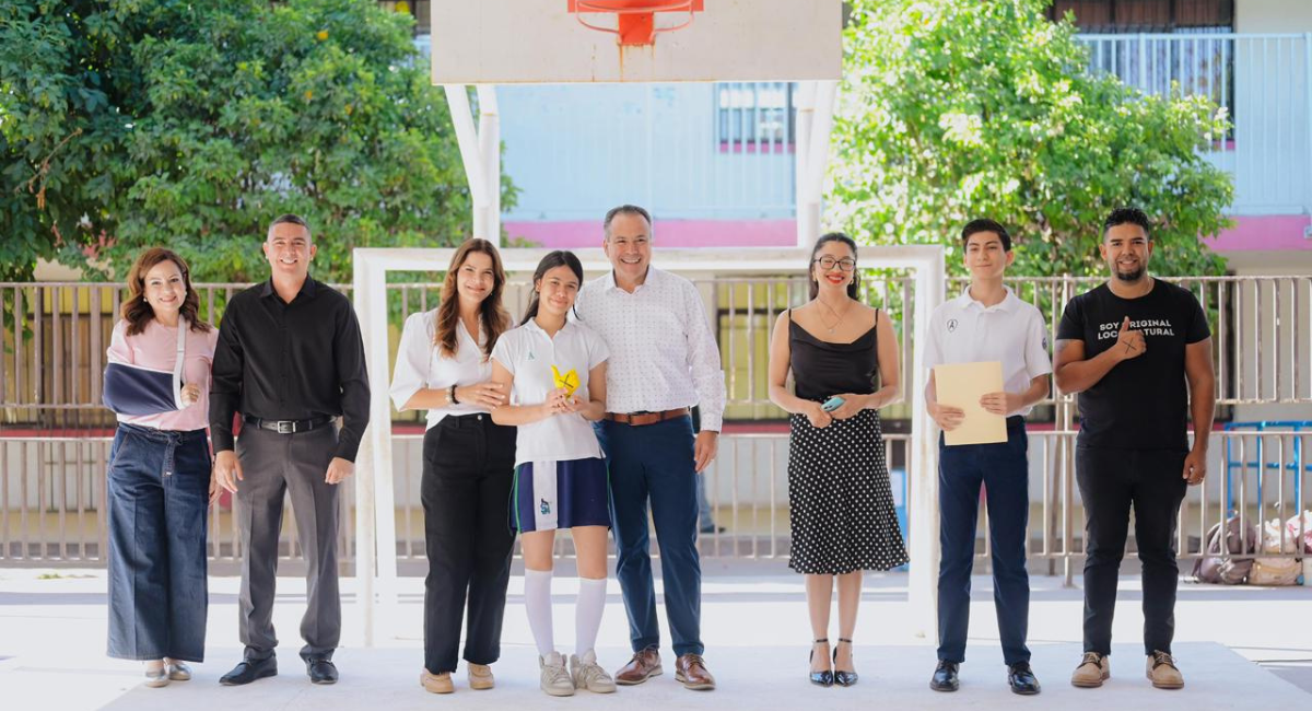 'Toño' Astiazarán y Patty Ruibal refuerzan prevención de adicciones en más de mil estudiantes de secundaria  