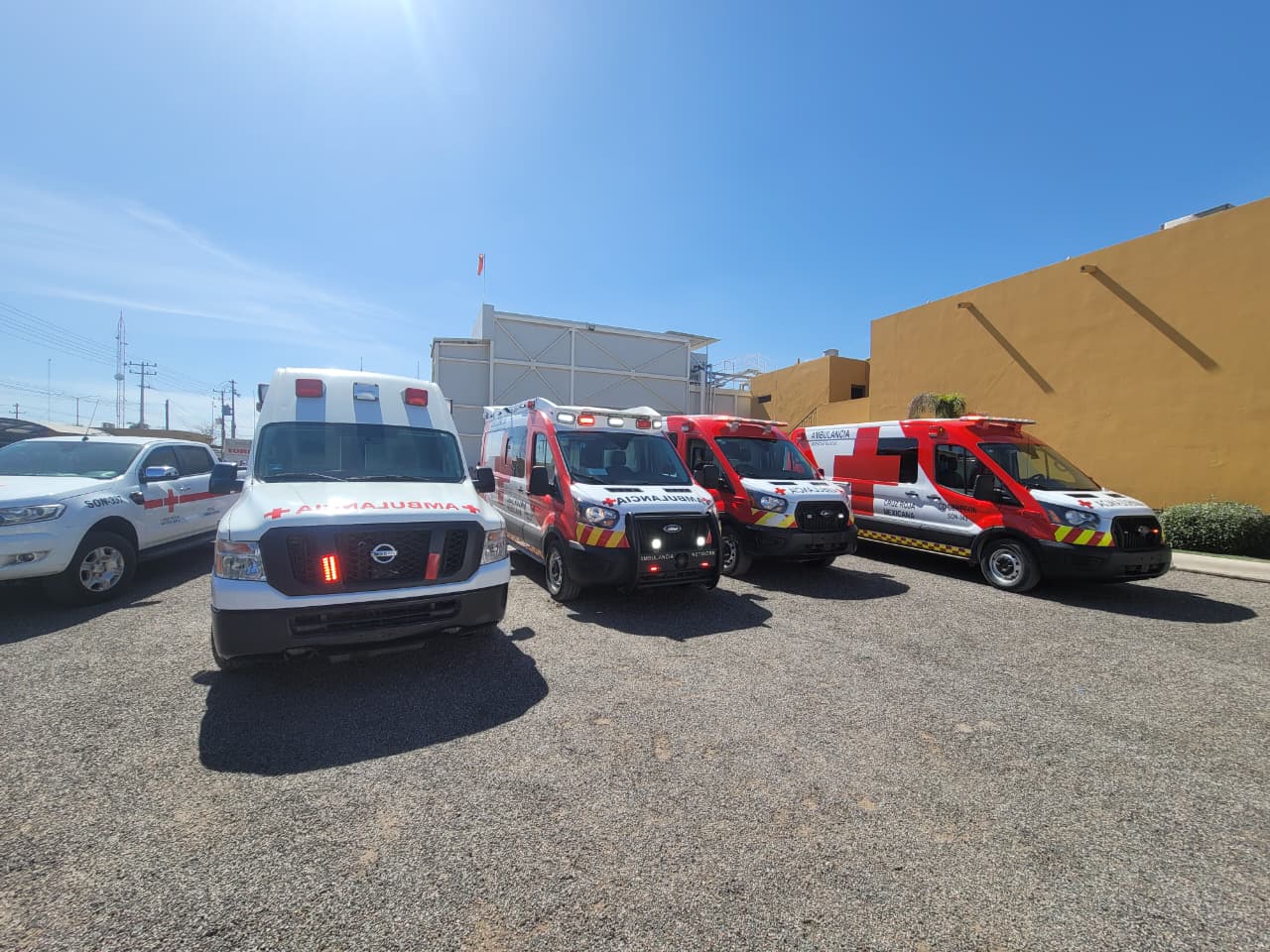 Cuerpos de emergencia se movilizan en Ciudad Obregón tras emergencia en Parque Industrial; 27 trabajadores se intoxican 