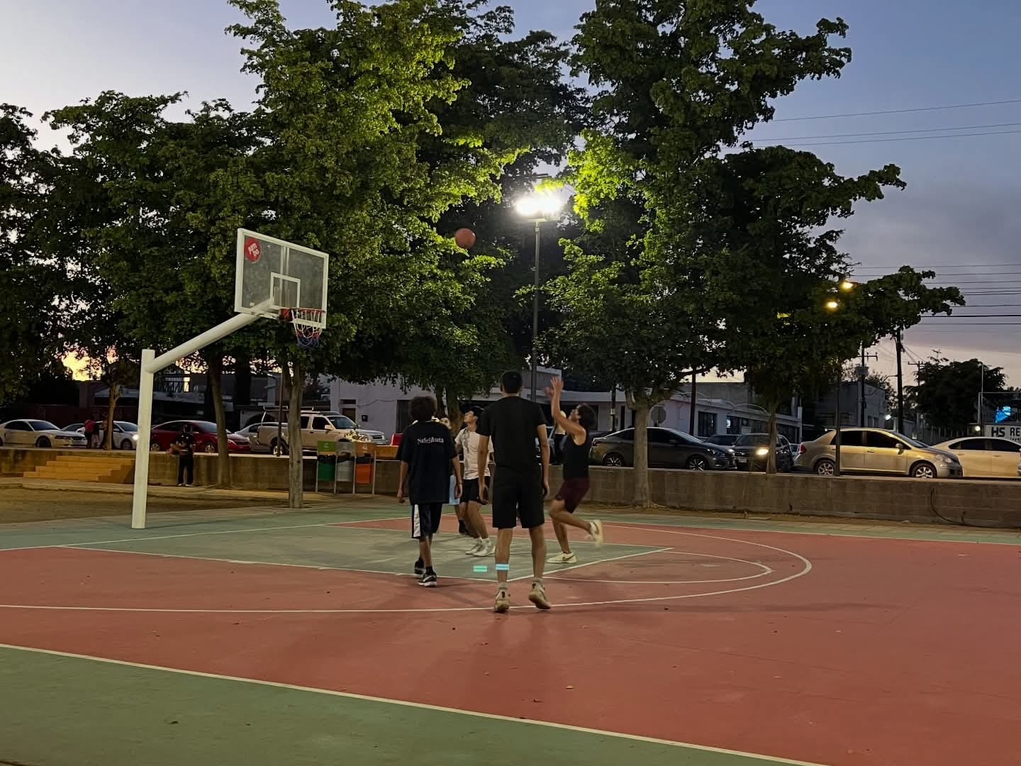 Parque Madero se convierte en atractiva área recreativa para las familias de Hermosillo