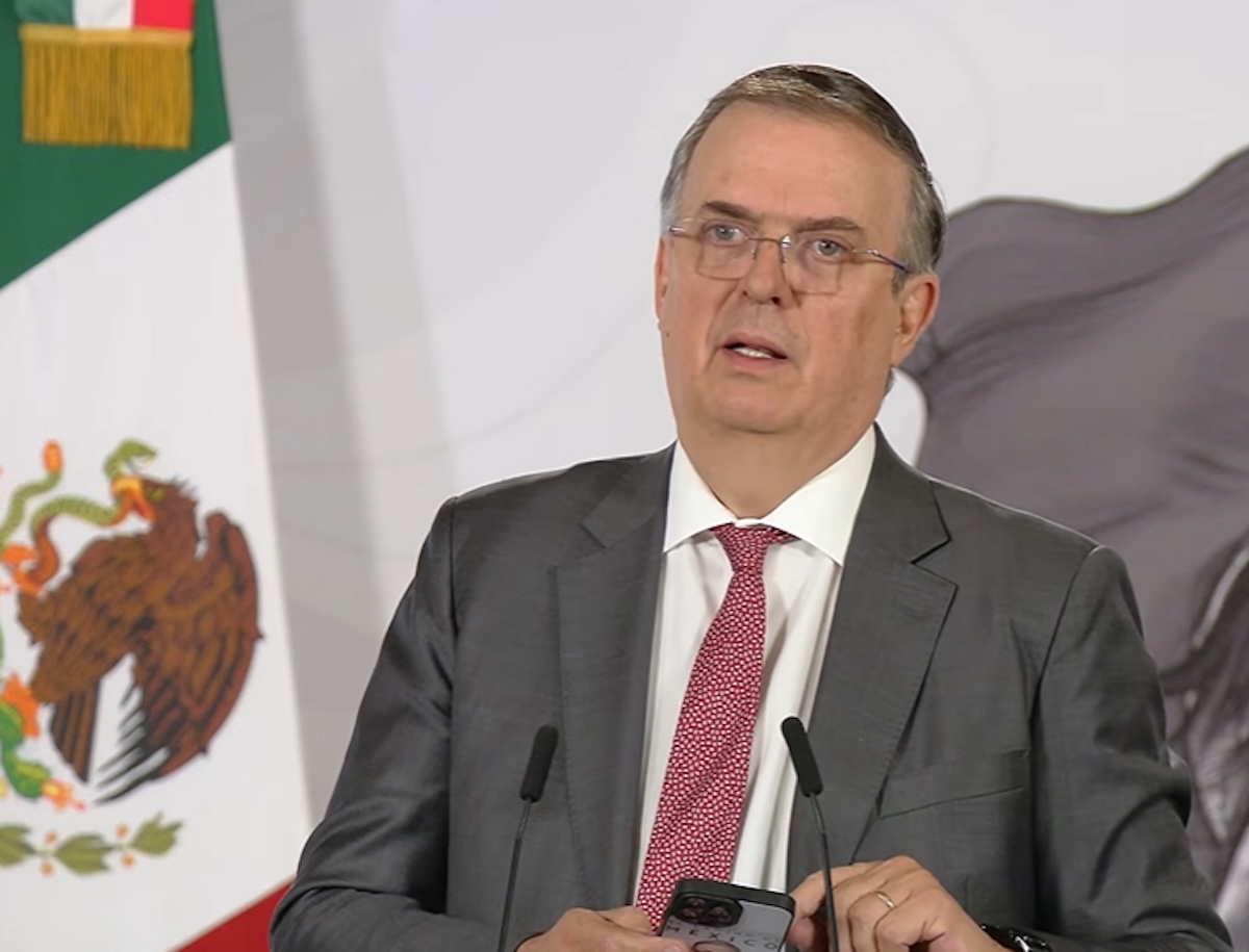 El secretario de Economía confirmó la visita de Foxconn a Hermosillo. Foto: Gobierno de México