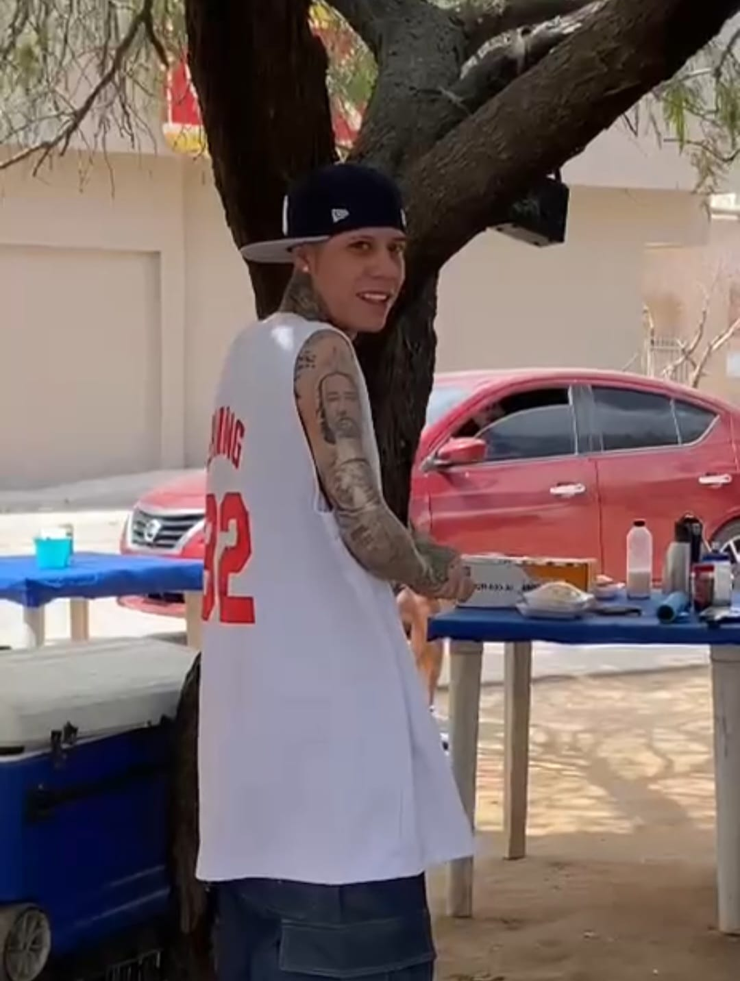 Santa Fe Klan, captado en Hermosillo junto a la boxeadora Camila Zamorano