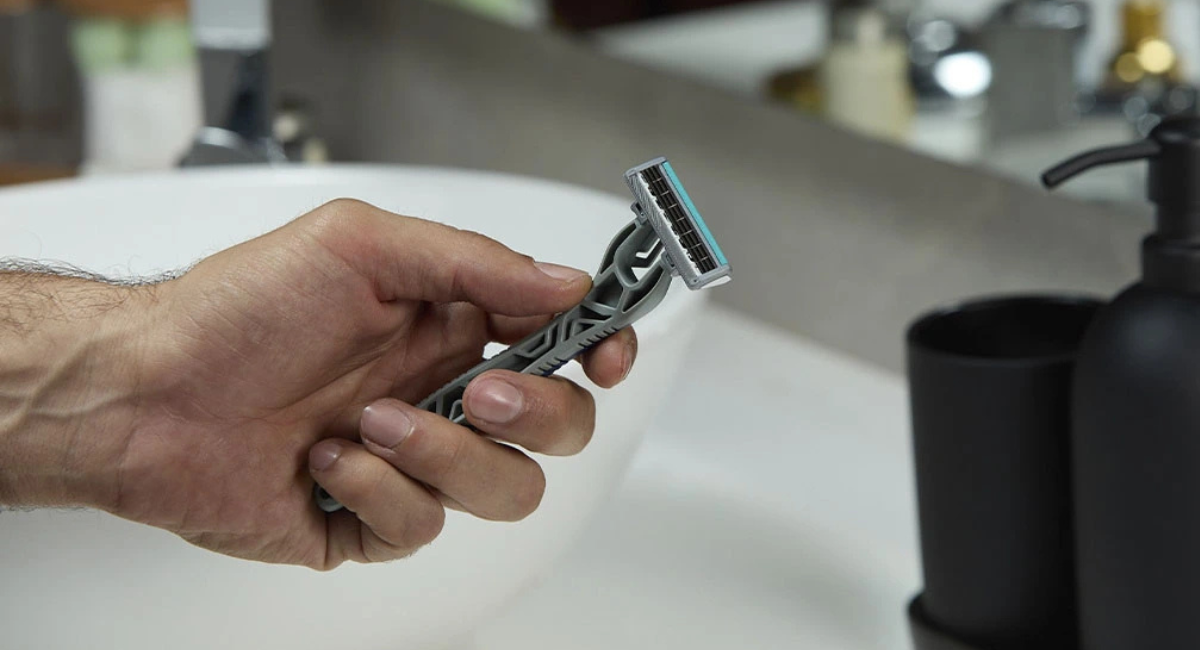 ¡Cuida tu piel! Profeco revela cuáles son los mejores rastrillos desechables para hombre y mujer