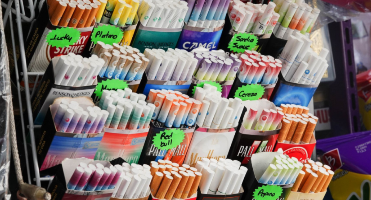 ¡Cuidado! Cofepris emite alerta sobre comercialización ilegal de marcas de cigarros en México 