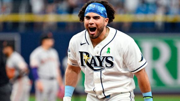 Aranda continúa ‘on fire’, dispara jonrón y contribuye a la victoria de los Rays sobre Angelinos