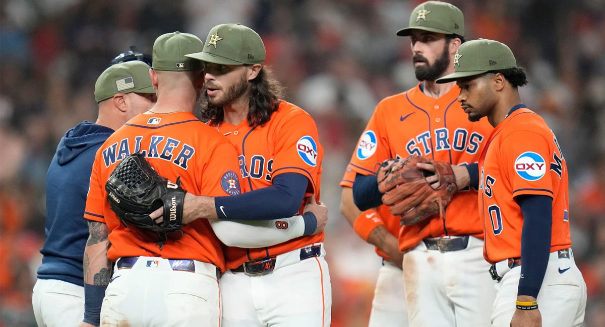 Arrighetti es retirado del juego en la octava entrada, luego de admitir un hit