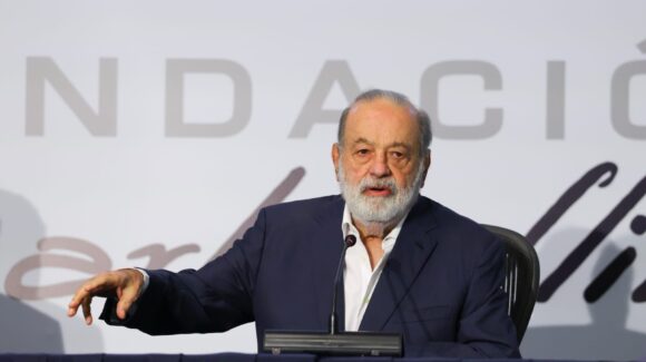 El empresario Carlos Slim critica los precios de los boletos para el Mundial de Fútbol 2026