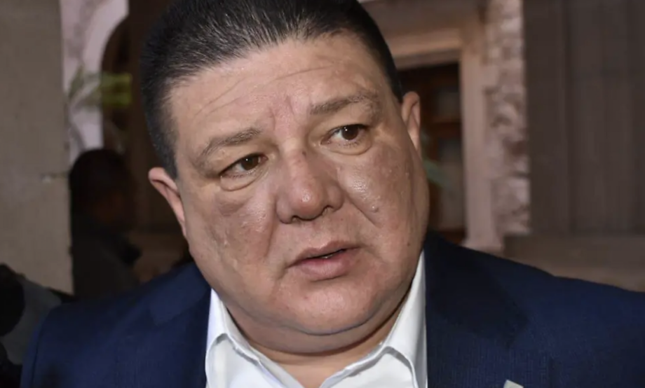 César Jáuregui comparece ante la FGR en Ciudad Juárez por investigación ligada a caso CIA en Chihuahua