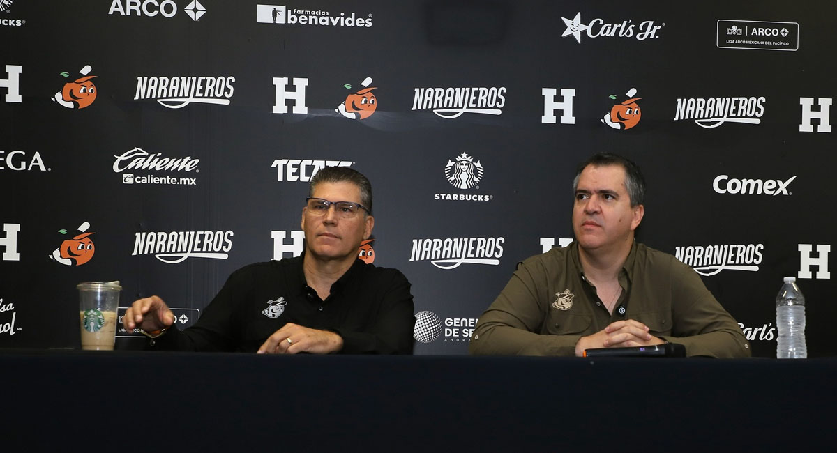 Francisco Gámez y Pablo de la Peña realizaron el anuncio del nuevo timonel