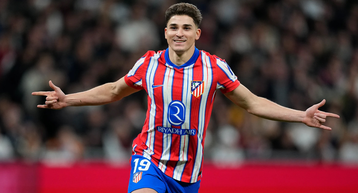 El Atlético de Madrid descartó que se hayan iniciado negociaciones con el Barcelona por Julián Álvarez