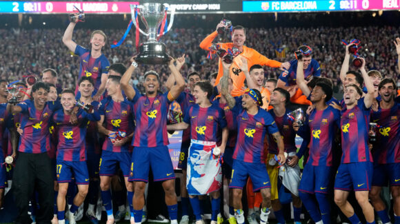 Hay campeón en España; Barcelona derrota al Real Madrid y levanta el título de LaLiga 2025-2026