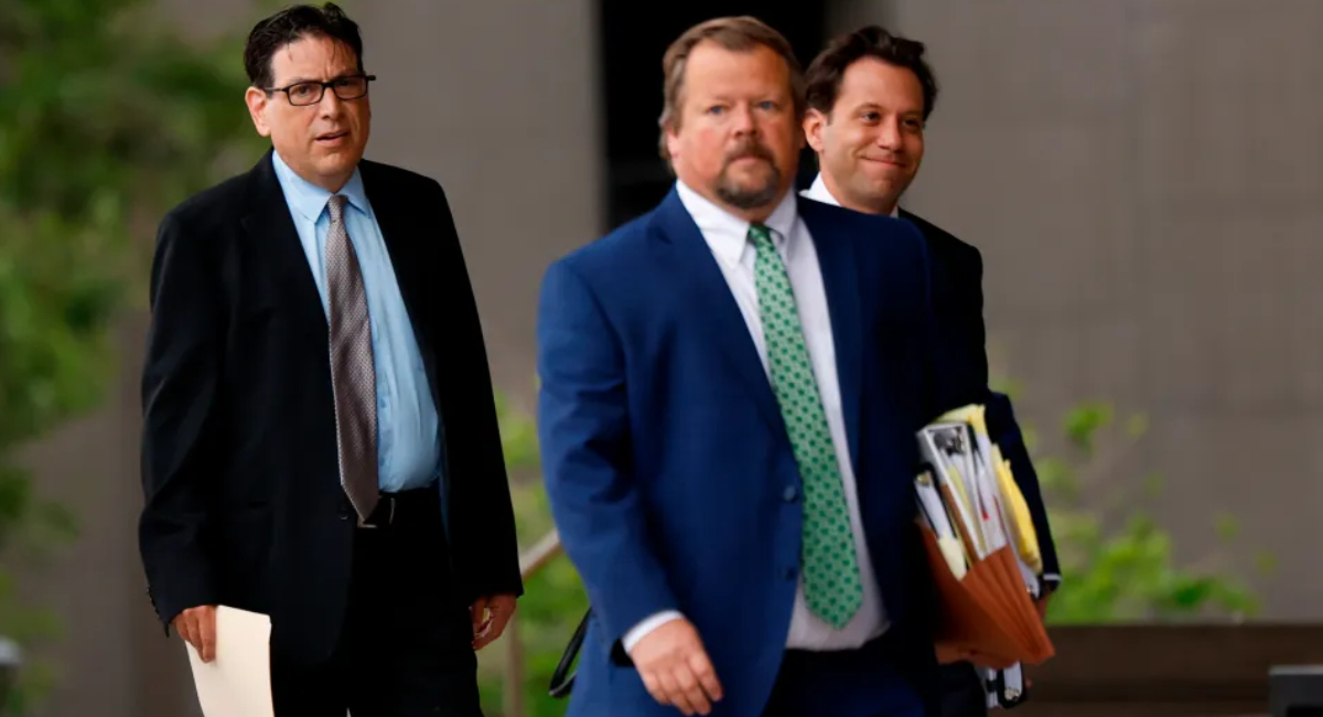 Erik Fleming, traficante qué le vendió la ketamina a Matthew Perry al llegar al juzgado