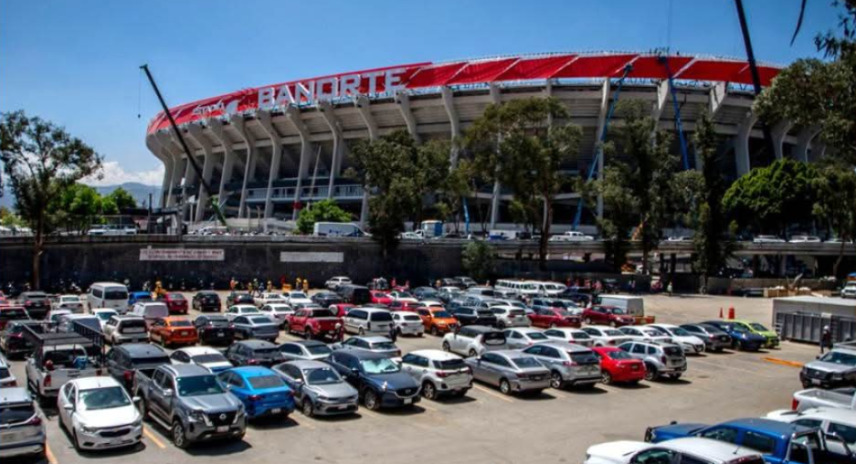 ¡Una locura! Estacionamientos en Estadio CDMX se rentan hasta por 2 mil 500 pesos para el Mundial 2026.