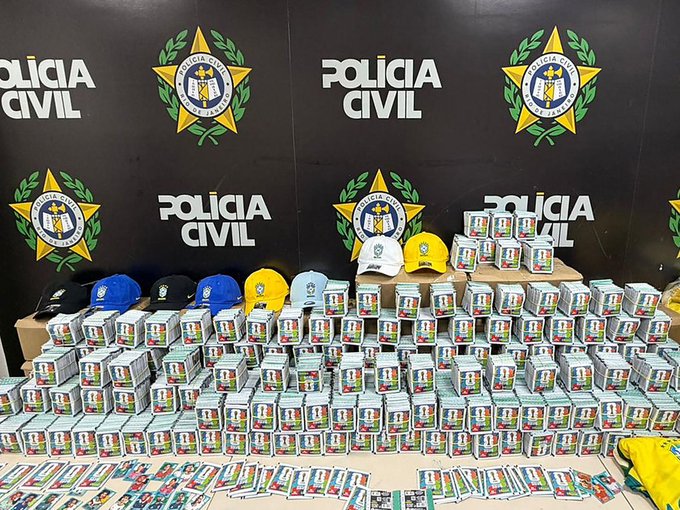 ¡Insólito! Policía Civil de Brasil incauta 200 mil estampas falsificadas del Álbum del Mundial 2026.
