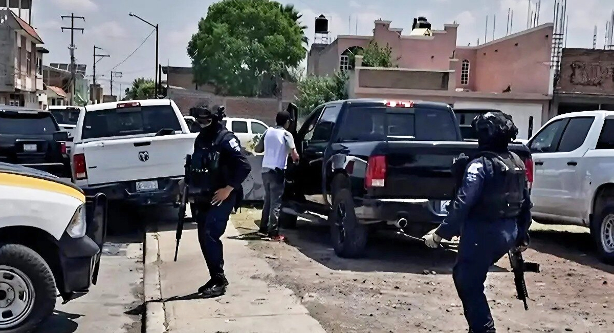 Enfrentamiento armado en Guanajuato deja un elemento de la Fiscalía estatal y un agresor sin vida