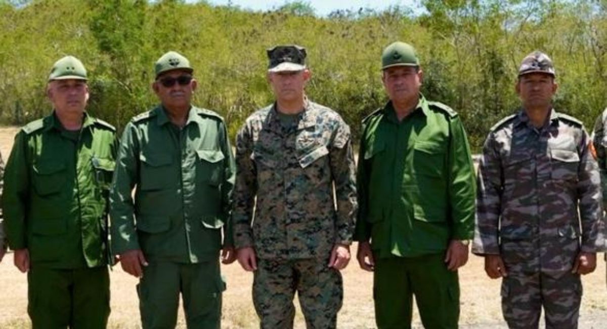 General de Estados Unidos se reúne con mandos militares cubanos en Guantánamo