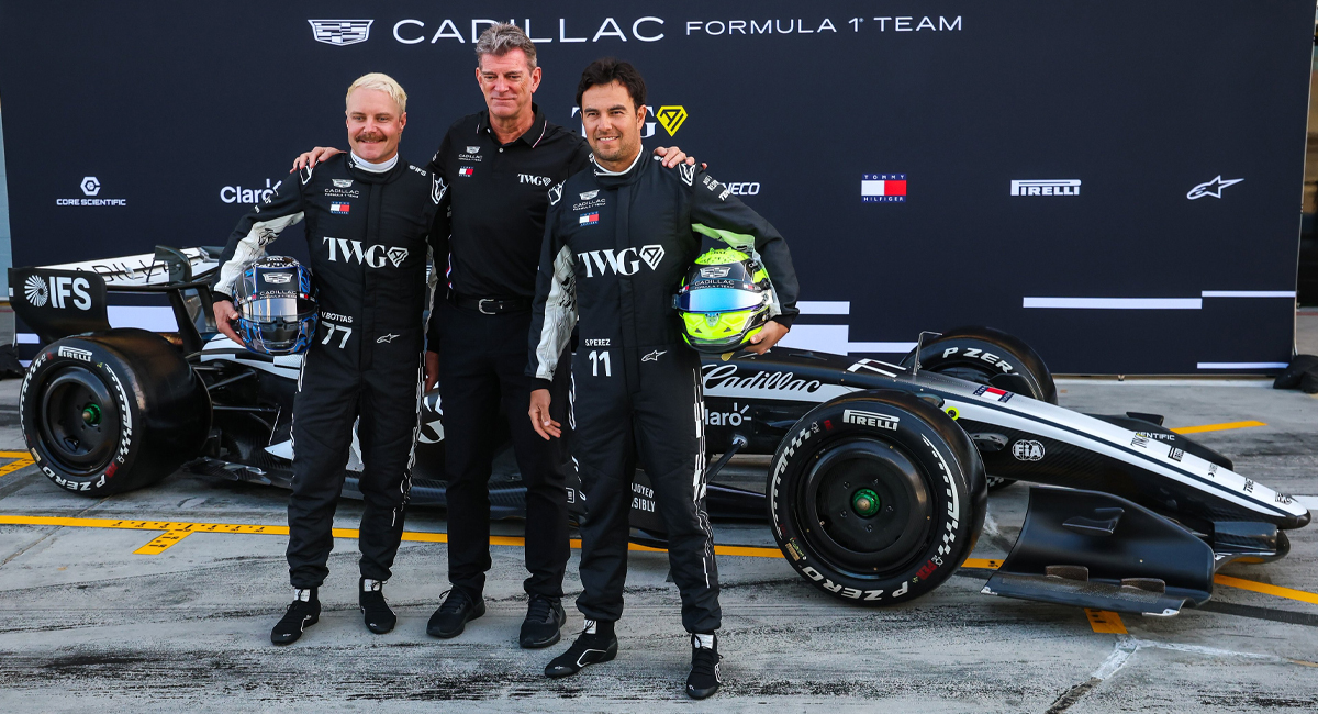 Graeme Lowdon, team principal de Cadillac, descartó que Sergio Pérez o Valtteri Bottas vayan a salir de la escudería
