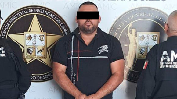 Fiscalía inicia proceso contra sujeto que agredió y acosó a policías por fuera de ExpoGan Hermosillo