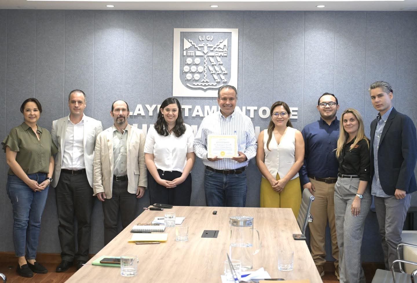 Impulsa Astiazarán plataforma digital para ubicar zonas con calor extremo