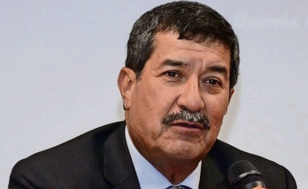 Javier Corral descarta reunión secreta con Enrique Inzunza en Sinaloa.