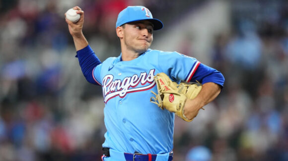 Leiter poncha a 10 y los Rangers madrugan para vencer y completar la limpia ante los Royals