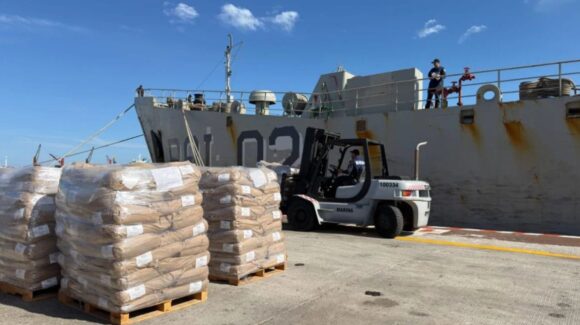 Llega a Cuba nuevo cargamento de ayuda humanitaria proveniente de México